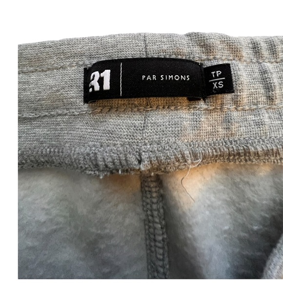 le31 Simons Gray Sweatpants - Picture 2 of 4